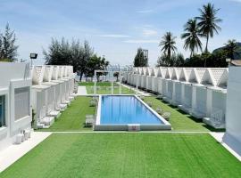 The White Resort: Baanphakrimlay  şehrinde bir otel