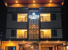 Queen Boutique Hotel Simpang Lima, hotel i Candi