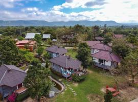 Nadedow Resort, Hotel in Ban Kom