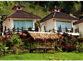 Phumalida Resort, Hotel in Ban Bo Wi