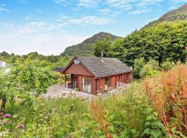 2 Bed in Balmacara 94921, hotel in Achmore