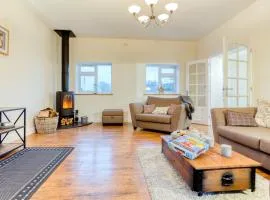 4 Bed in Parkham 76452