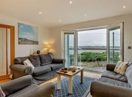 4 bed in Appledore 76483