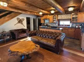 Lazy Bear Retreat at Talkeetna Lodge