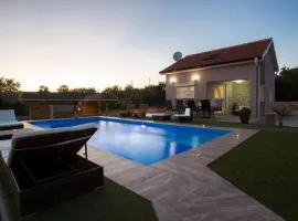 Galizana Peaceful Vacation home