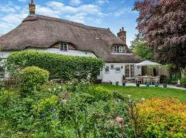 3 bed property in Blandford Forum 83442