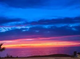 Le calme de la campagne, le souffle de l'océan