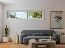 The Local Studio - Luxury over 2 levels