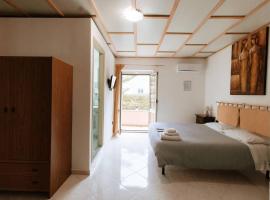 B&B san francesco camera gialla, hotel in Oliena