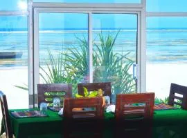 Mambo Villa