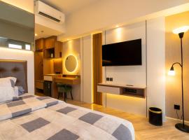 Tokyo Riverside Apartemen PIK 2- Kaito Inn Royale, accommodation in Muara