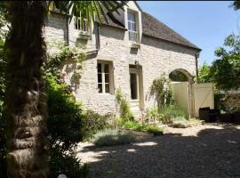 Gîte Laure et Henri, hotel in Ladoix Serrigny