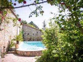 La Roseraie, hotel in Lodève