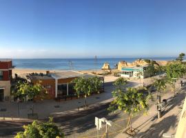Portugal Algarve Beach Apartment, hotel v destin&aacute;cii Portim&atilde;o