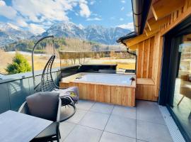 Das Goldjuwel - Luxury Apartments with private Spa, hotel en Goldegg