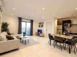 The Haven-Loxwood Luxury 2-Bed with Rooftop Pool