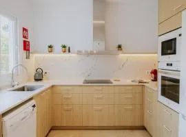 Villa Santo Tomas - Gabriela