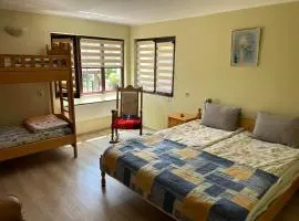 Къща за гости Здравец