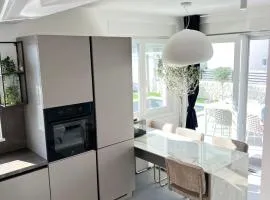 Luxury apartment Black Pearl Beluga with private Pool and Jacuzzi
