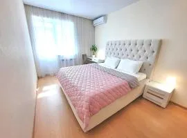 Квартира посуточно двокімнатна у мікрорайоні Садовий Мережа Alex Apartments Документи для відряджень ФОП 3 група
