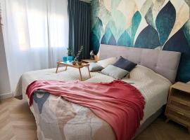 Light Blue Apartment Orihuela Costa, hotel in Orihuela Costa