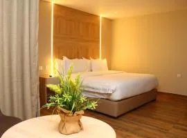 Ailana Hotel