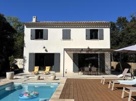 Villa Mimosa, hôtel à Venasque