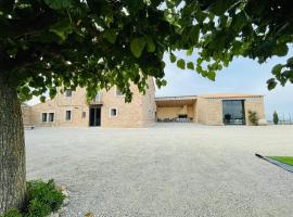 Mas Françó, hotel di Argençola