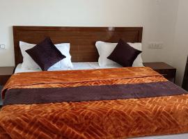 Hotel Gunj The Garden, ξενοδοχείο σε Panna