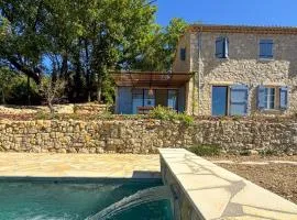 Charming 2BR Provençal Villa with Pool near Cannes