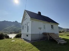 Peaceful retreat in Lofoten