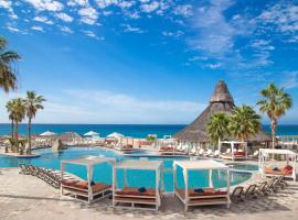 Sandos Finisterra All Inclusive: Cabo San Lucas şehrinde bir otel