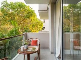 Da Alohas Hibiscus Oasis Pool Facing Candolim