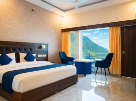 Hotel The HSR With Rooftop Cafe, Mussoorie, hotel in Mussoorie