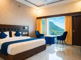 Hotel The HSR With Rooftop Cafe, Mussoorie