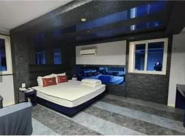 Sky Motel