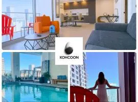 Sky-High oasis heated Pool & Gym Miami Skyline Vista