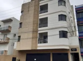 Apto a 700 metros da praia, Mar Grosso