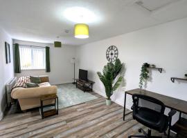 Tŷ Cefn at The Lodge, ξενοδοχείο σε Llangwm-isaf