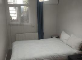 Şişli Suites - Room47, hotel cápsula en Estambul