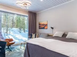 Halla Chalet, Northern Lights, ski & lake, free wifi, Vuosseli Resort Ruka