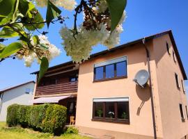 Seenland Getaway - Haus am Berg, ξενοδοχείο σε Pleinfeld