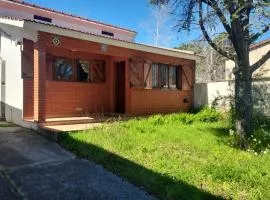 Chalet Angelica Las Toninas