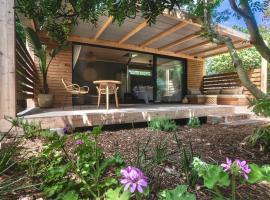 The Pods Noordhoek, lodge in Noordhoek