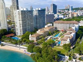 The Heritage Pattaya Beachfront Resort, hotel in Pattaya South