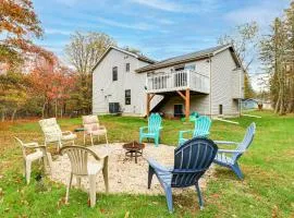 Less Than 1 Mi to Lake Family Home in Albrightsville!