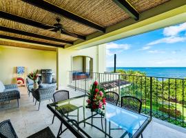 Beachfront Oceanview Private Jacuzzi & Full Ktcn, hotel in Tamarindo