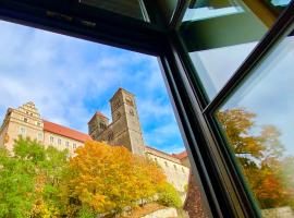 Schinkel Ferienunterkünfte UNESCO Welterbestadt Quedlinburg, beste Lage inklusive Parkplatz & Kurtaxe, hotel di Quedlinburg