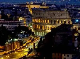REALE COLOSSEO TREVI HOME - private garden