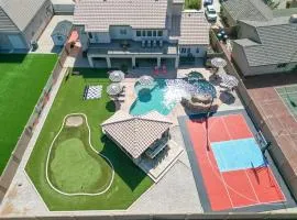 Luxury 6BR Retreat - Pool BBQ Theater and Games